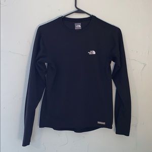 WOMEN’S the North Face long sleeve!